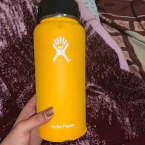 32 OZ ORANGE WIDE MOUTH HYDROFLASK